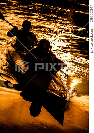 Militants in army kayak 29032344