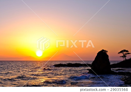 Sunset from the Miura Peninsula Akitani-Tateishi coast 29035568
