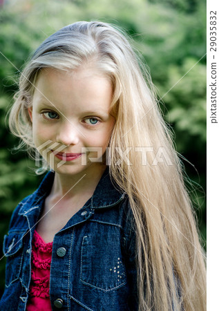 Portrait of a beautiful blonde little girl. 29035832