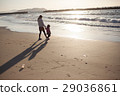 Let's walk the sandy beach with mom♪ 29036861
