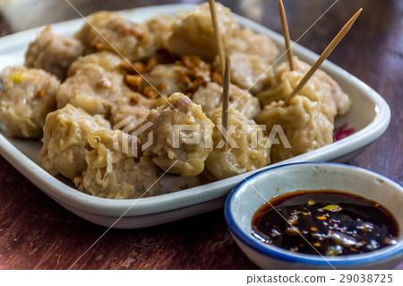 Chinese steamed dumplings (Dim Sum) with sauce 29038725