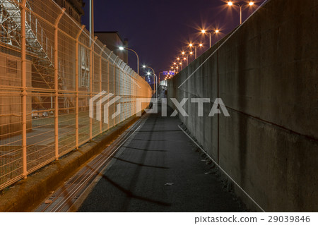 A narrow street along the bypass A narrow street along the bypass 29039846
