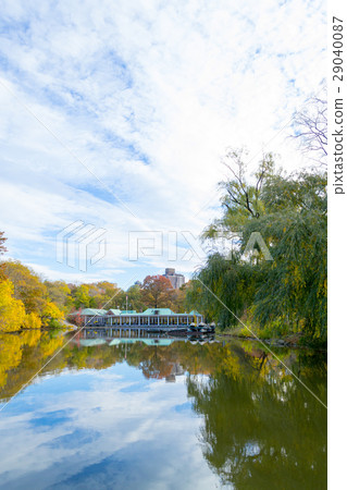 The Loeb Boathouse in Central Park The Loeb Boathouse in Central Park 29040087