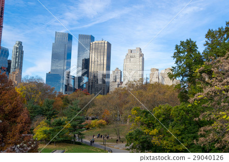Midtown from Central Park in an Autumn morning 29040126