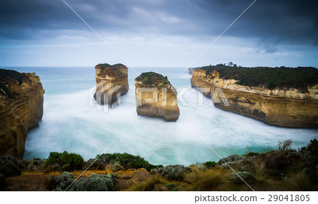Loch Ard Gorge at Great Ocean Road 29041805