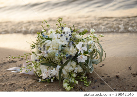 wedding bouquet on the beach 29042140