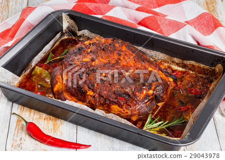 Pork shoulder grilled in roasting pan Pork shoulder grilled in roasting pan 29043978