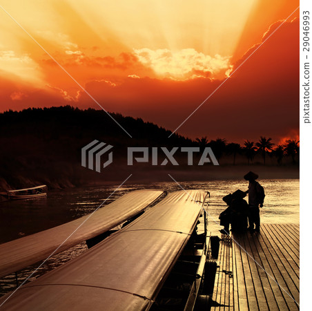 Taxi boats that use in Thailand 29046993