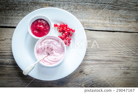 Cottage cheese with sweet sauce and fresh berries Cottage cheese with sweet sauce and fresh berries 29047167