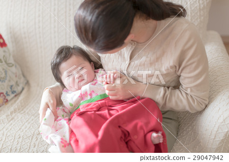 baby, infant, grandchild 29047942