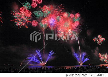 Hikone · Kitabi Lake fireworks display (Shiga prefecture) 29056099