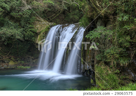 Kawazu Nanakida 29063575