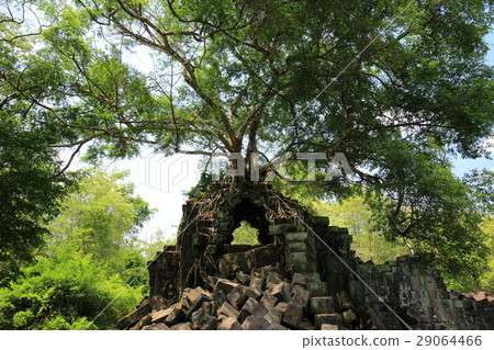 Ben Melia ruins Ben Melia ruins 29064466
