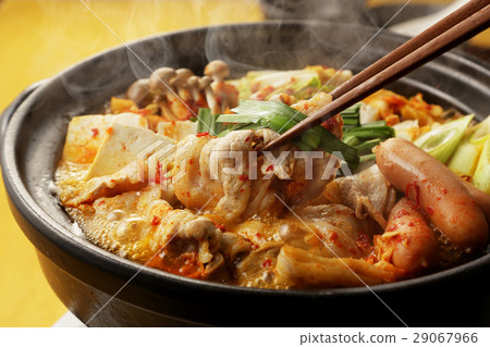 kimchi hot pot  29067966
