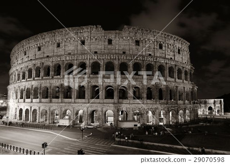Colosseum in Rome at night 29070598