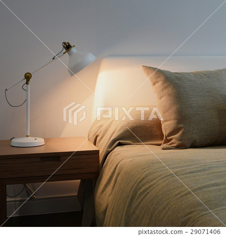 bedroom with reading lamp on bedside table bedroom with reading lamp on bedside table 29071406