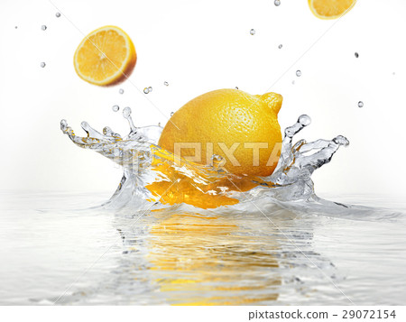 lemon splashing into clear water 29072154