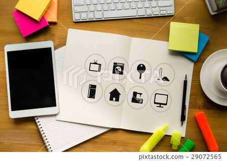 "Using innovative technologies Computer 29072565