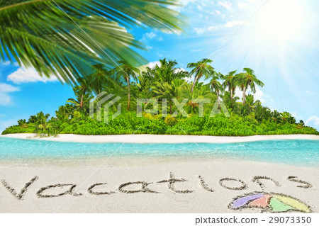 Whole tropical island within atoll in  Ocean.  29073350