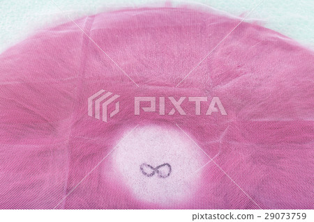 net on the back side of hat layout 29073759