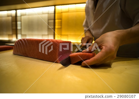 Sushi craftsman dealing fish Sushi craftsman dealing fish 29080107