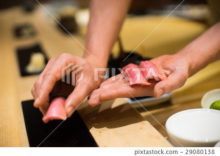 Sushi craftsmen 29080138
