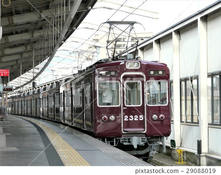 阪急電鐵2300系列2325 F檢查黎明 29088019