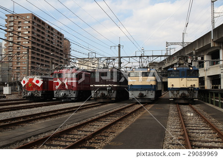 JR東機車大集團 JR東機車大集團 29089969