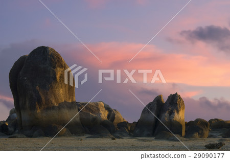 Sunset rocks Sunset rocks 29090177