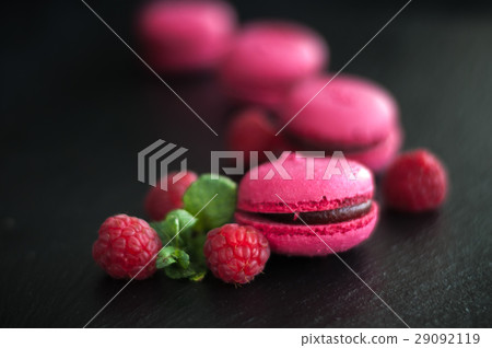 macaroons with raspberries macaroons with raspberries 29092119