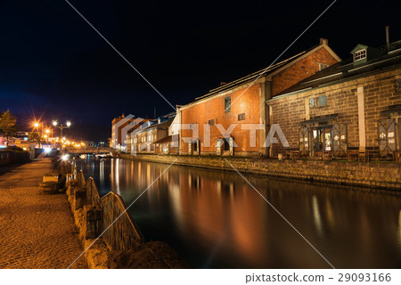 Otaru canal and warehouses, Hokkaido 29093166