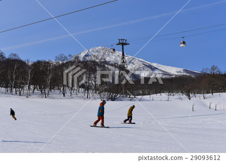 纜車和滑雪板 纜車和滑雪板 29093612