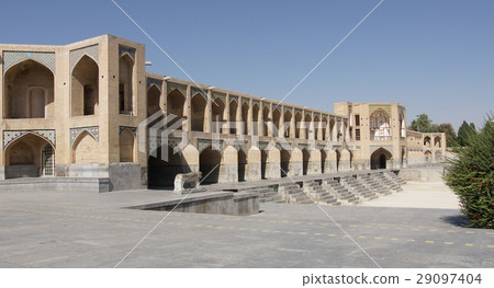 Khaju Bridge, Isfahan, Iran, Asia 29097404