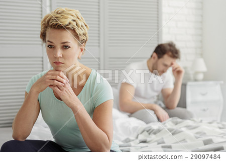 Married couple has serious quarrel Married couple has serious quarrel 29097484