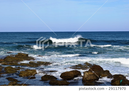 Rough waves 29117970