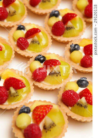 Suites · Tart 29120118
