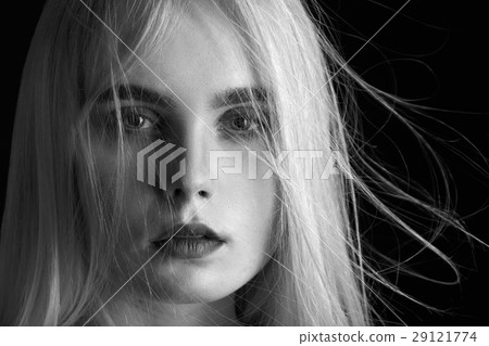 flying hair portrait 29121774