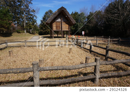 岡山縣津山市彌生時代的遺址:彌生沼氣住宅用地(高坂倉庫) 岡山縣津山市彌生時代的遺址:彌生沼氣住宅用地(高坂倉庫) 29124326