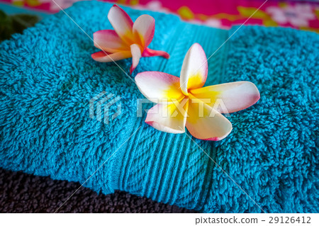 White tiare flowers on a towel 29126412