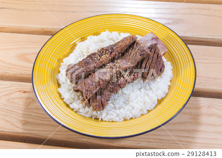 beef steak rice 29128413
