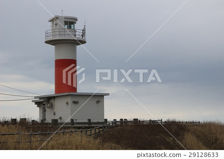 Bankeong海角燈塔在一多雲天 29128633