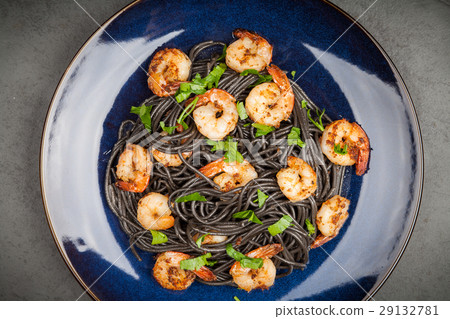 Black pasta with shrimps 29132781