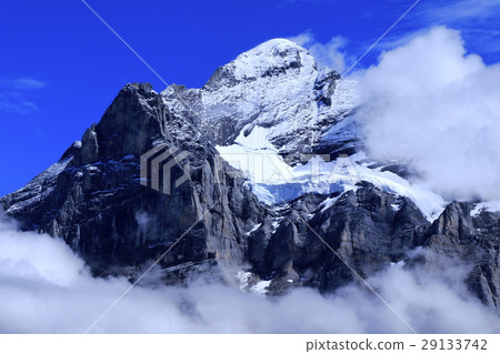 Vetterhorn on the cloud Vetterhorn on the cloud 29133742