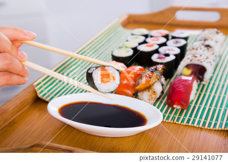 Sushi set in restaurant Sushi set in restaurant 29141077