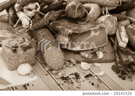 variety of meat products 29141520