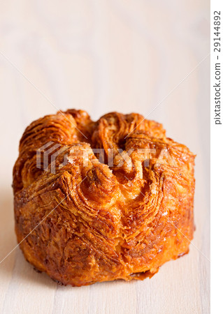 kouign amann pastry 29144892