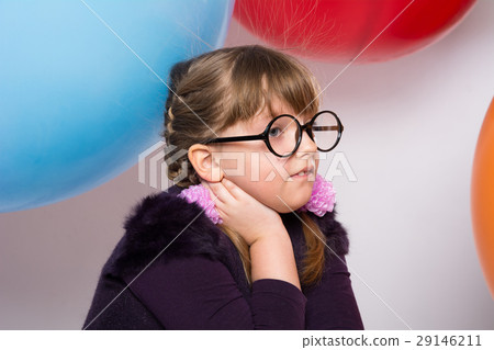 Thoughtful teenager in glasses 29146211
