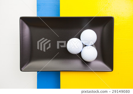 Black ceramic dish with golf equipmnets Black ceramic dish with golf equipmnets 29149080