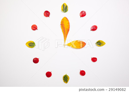 Clock of autumn leafs 29149082
