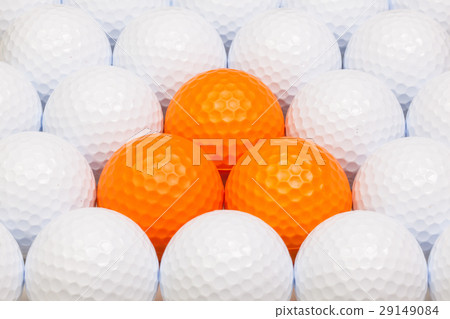 White and orange golf balls in the box 29149084